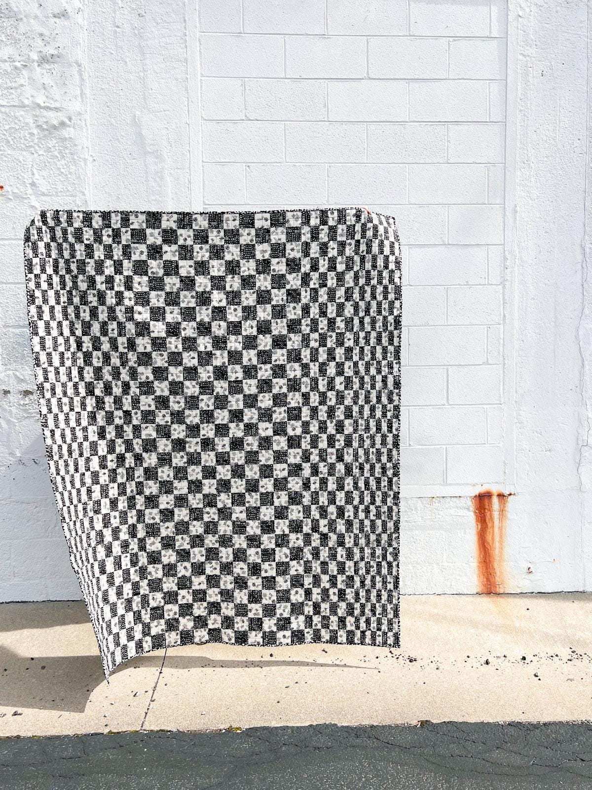 Quilt Pattern - Illusion - Modern Handicraft - MH 017